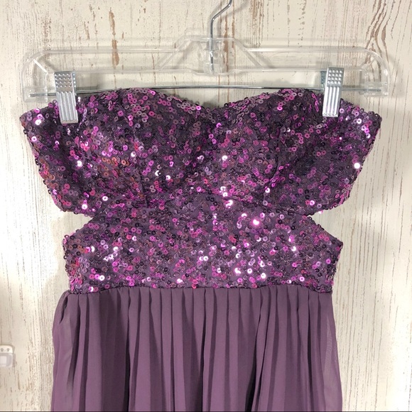Speechless plum sequin strapless cutout top - Picture 4 of 8
